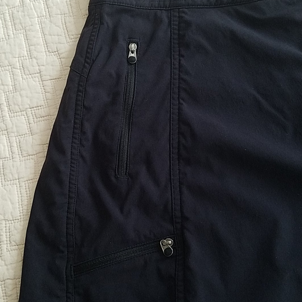 LLBean skort. - Picture 5 of 7